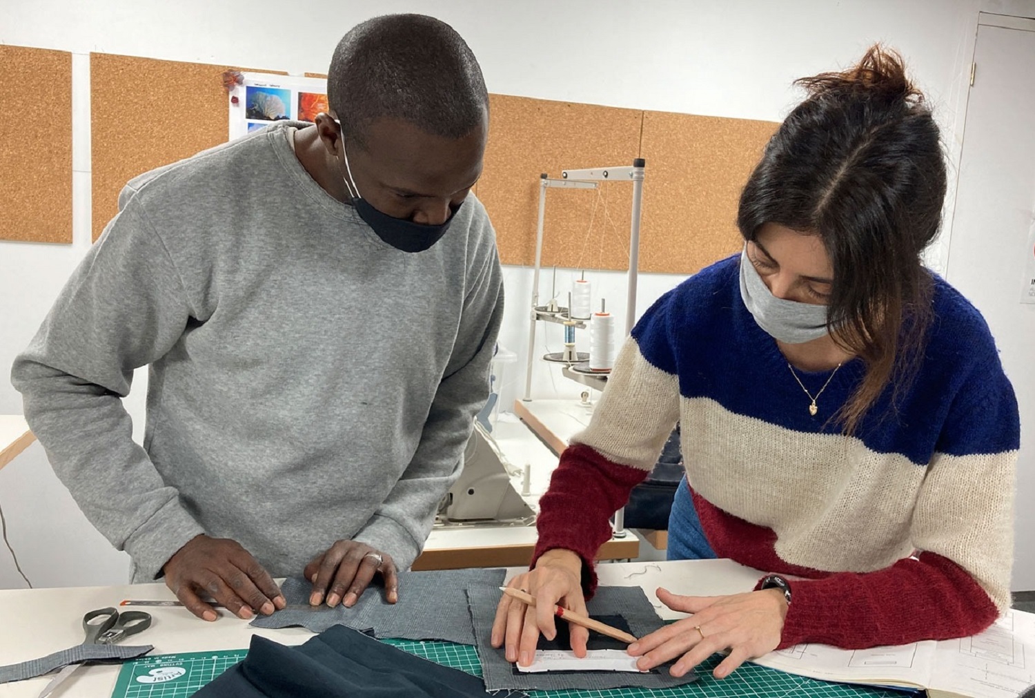 La Fabrique Nomade x Le Slip Français : le secteur textile fait sa révolution au Viaduc des arts