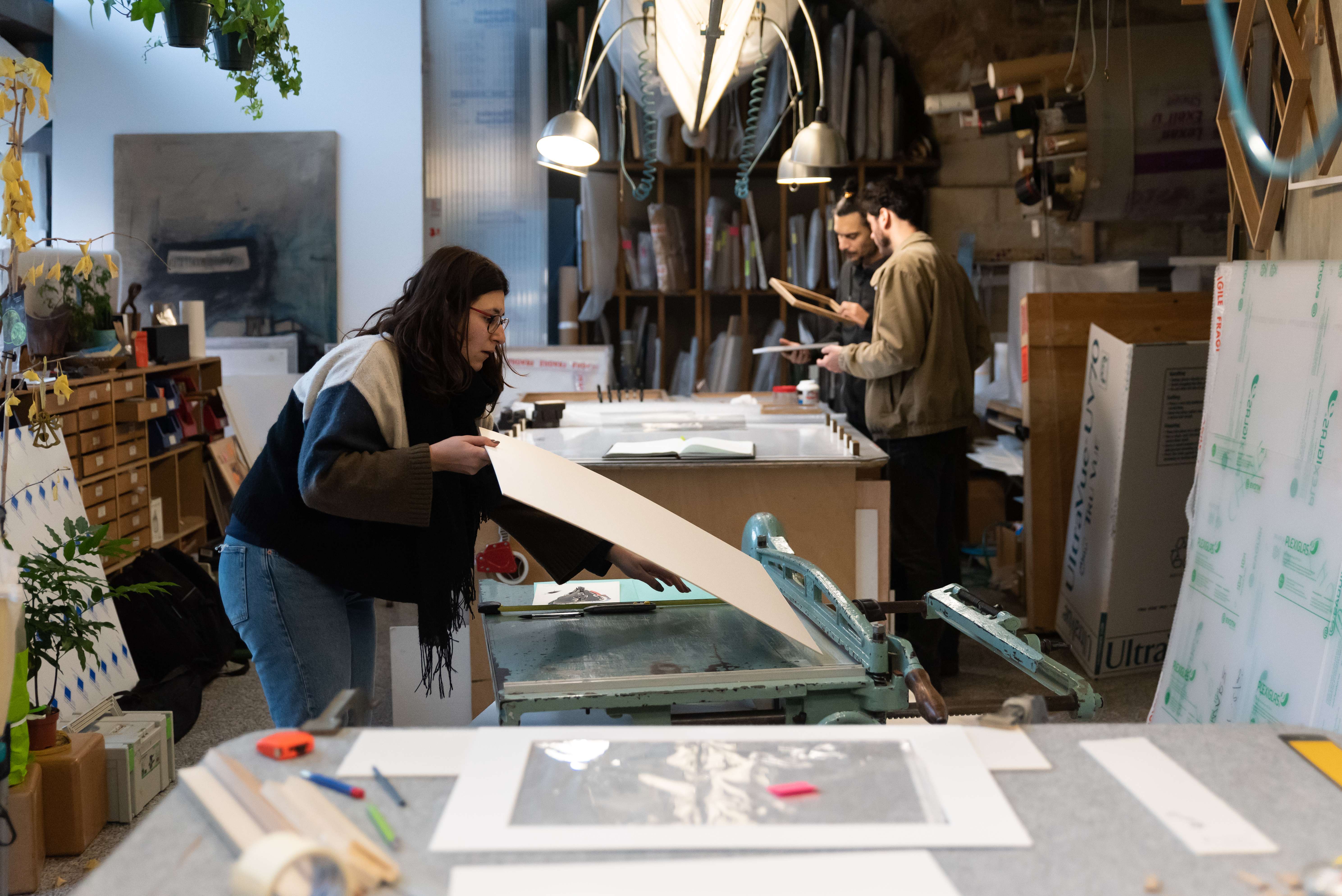 Encadreur et socleur : quand l'art sublime l'œuvre